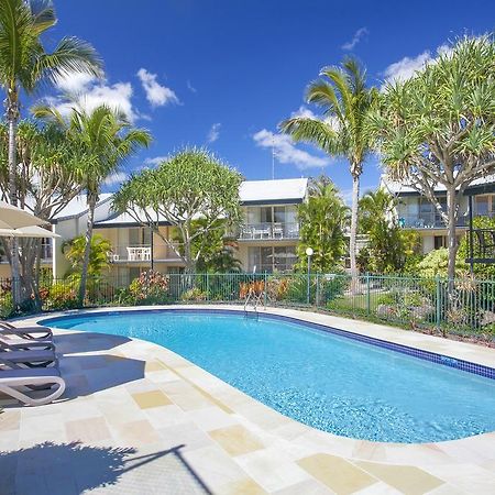 Beach Breakers Resort Sunrise Beach Exterior foto